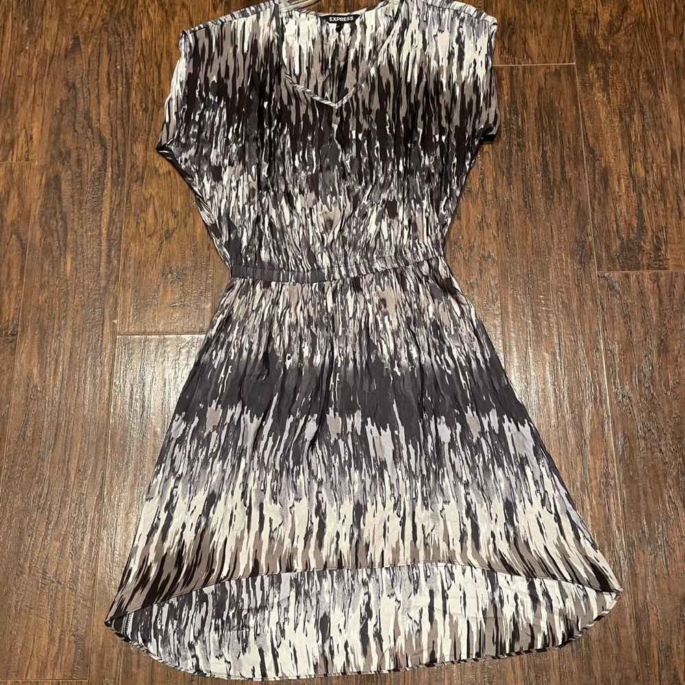 Express dress